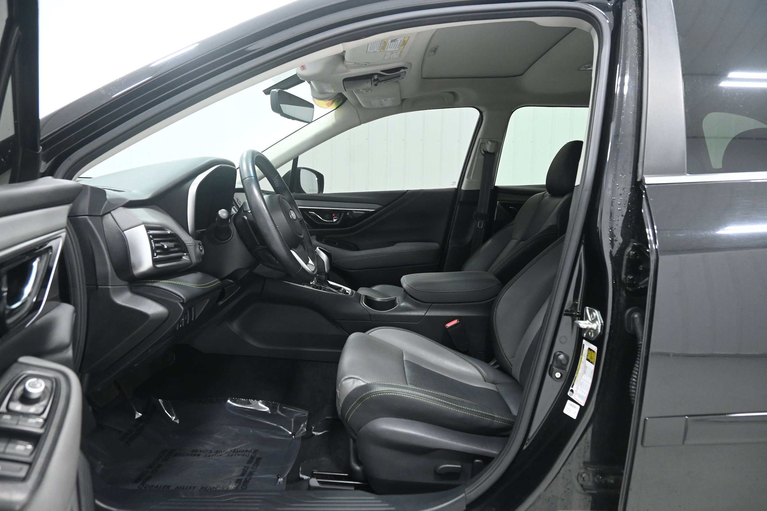 Used 2021 Subaru Outback Onyx Edition XT AWD/4WD image 5