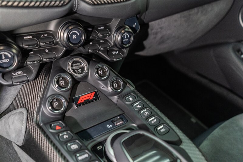 Used 2023 Aston Martin V8 Vantage Coupe RWD image 67