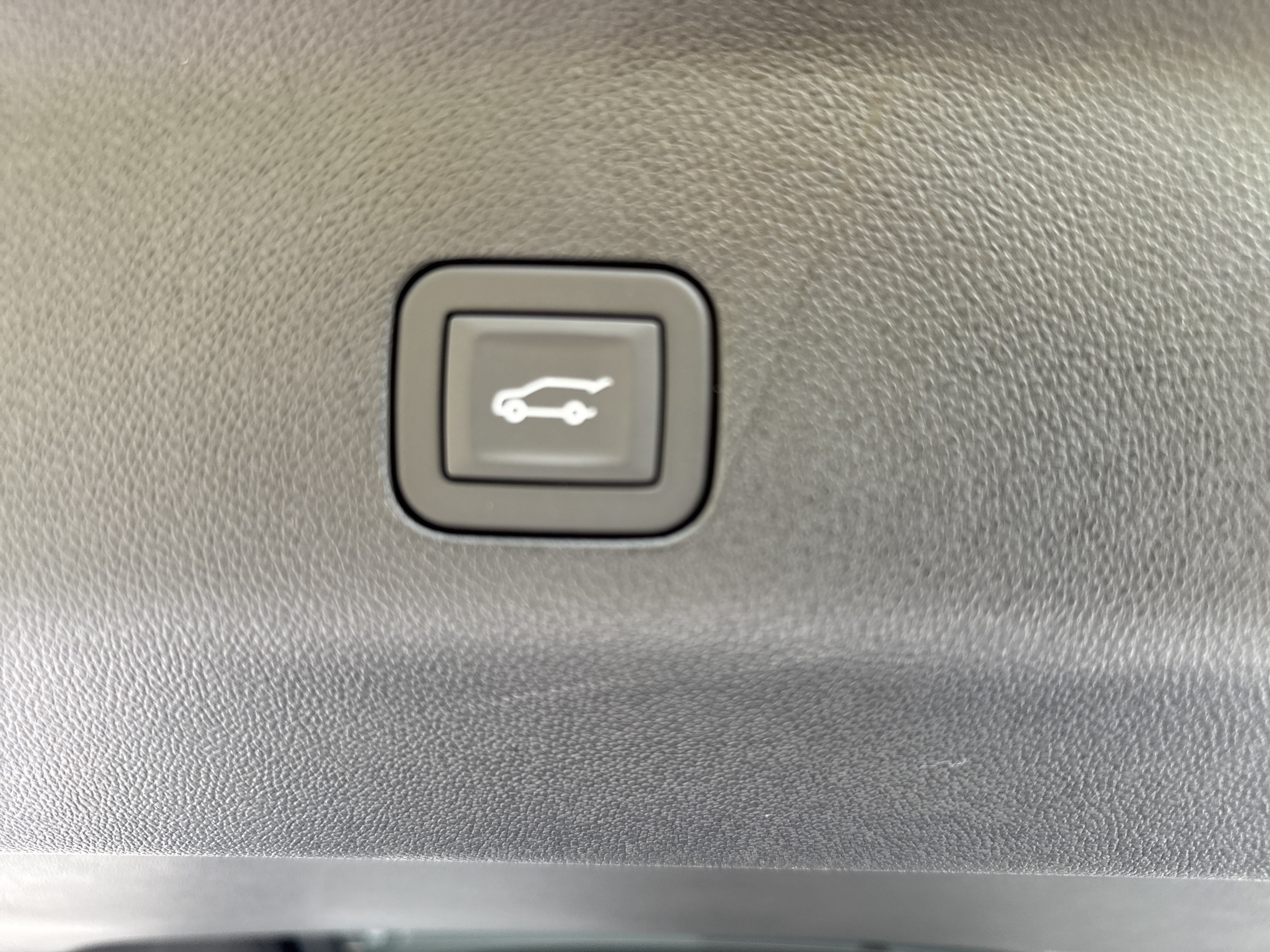 New 2026 GMC Yukon XL Denali AWD/4WD image 34