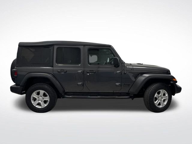 Used 2022 Jeep Wrangler Unlimited Sport image 2