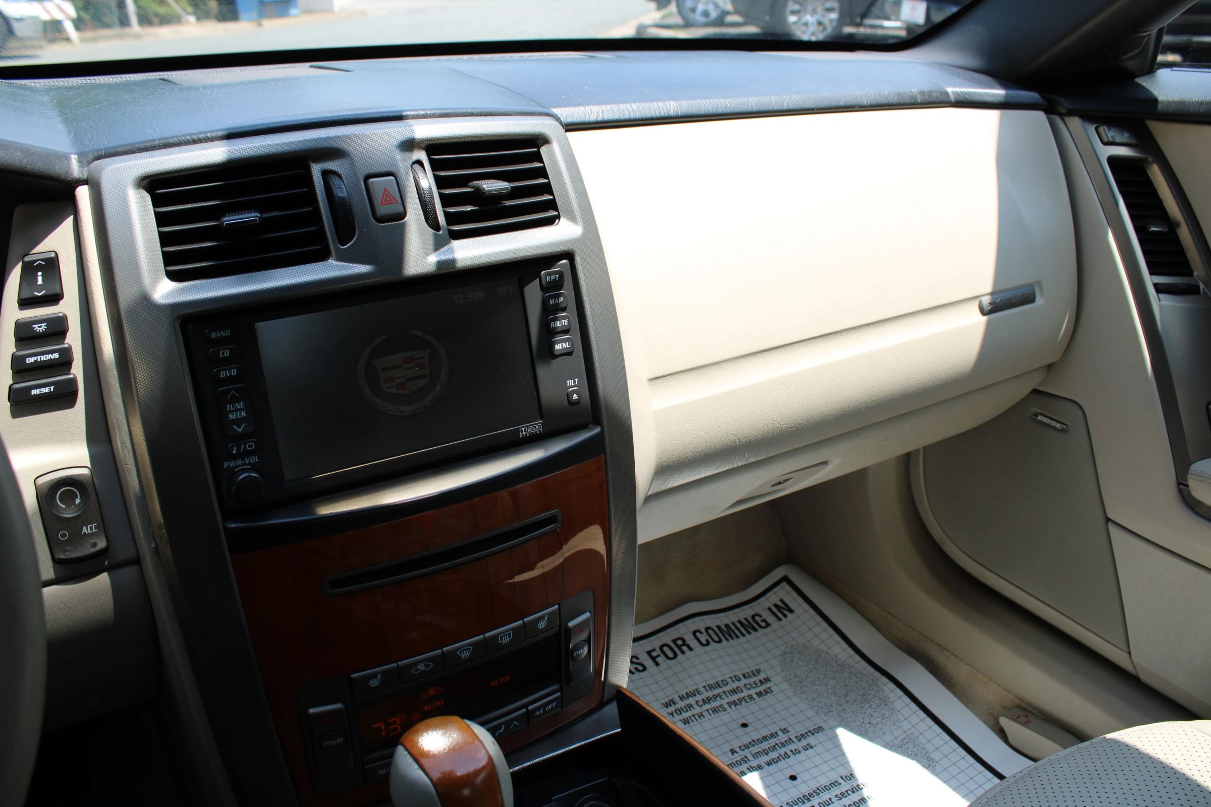 Used 2006 Cadillac XLR image 19