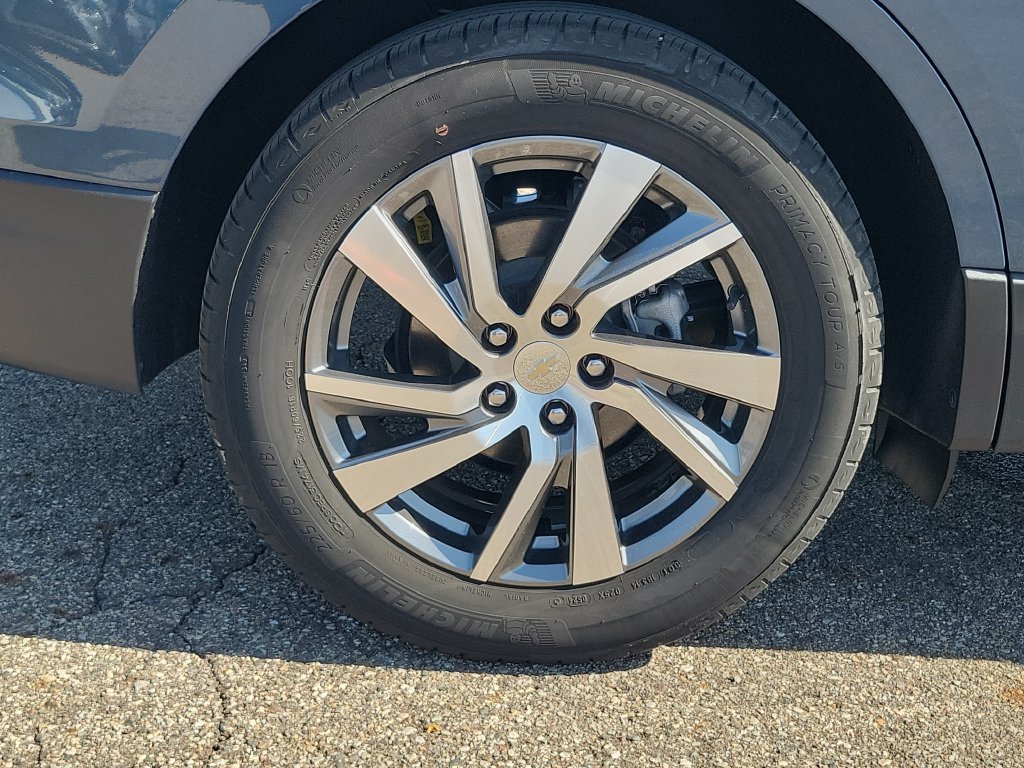Certified 2024 Chevrolet Equinox LT w/ LPO, Floor Liner Package FWD image 34