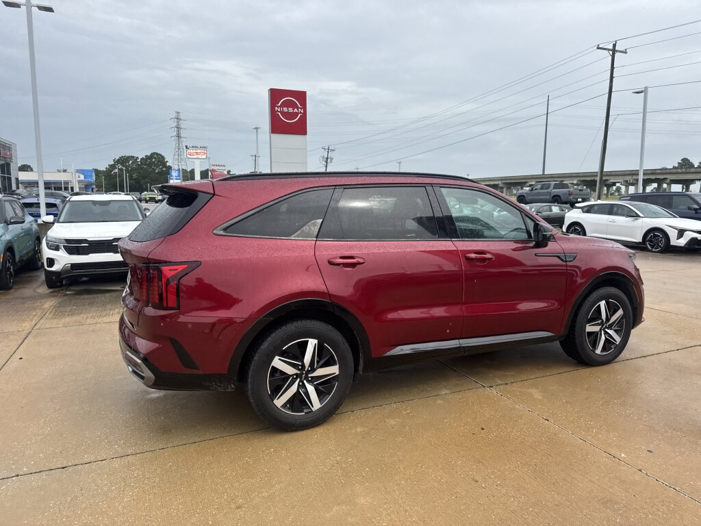 Used 2022 Kia Sorento EX FWD image 17