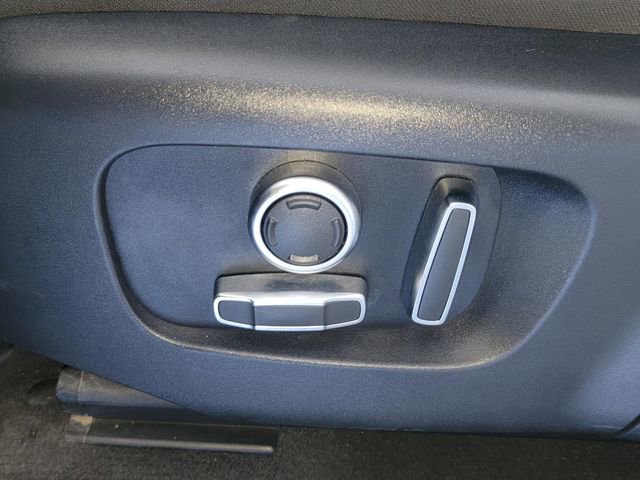 Used 2021 Land Rover Discovery Sport S image 29