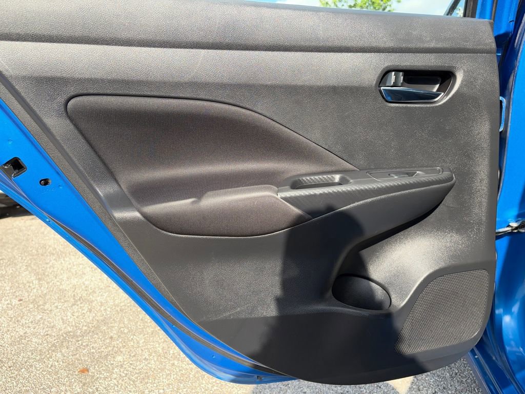 Used 2021 Nissan Versa SV FWD image 27