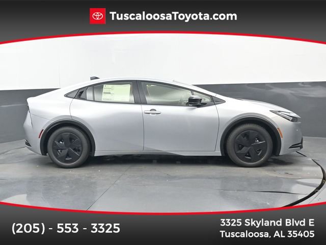 New 2026 Toyota Prius LE image 1