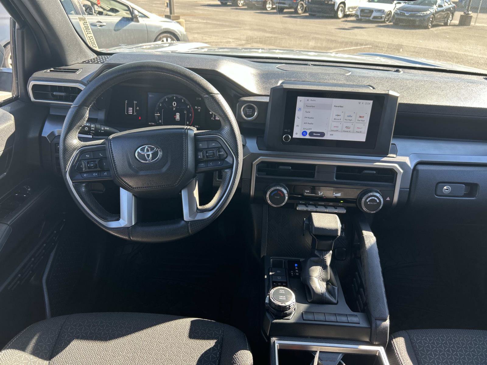 Used 2025 Toyota 4Runner SR5 AWD/4WD image 20