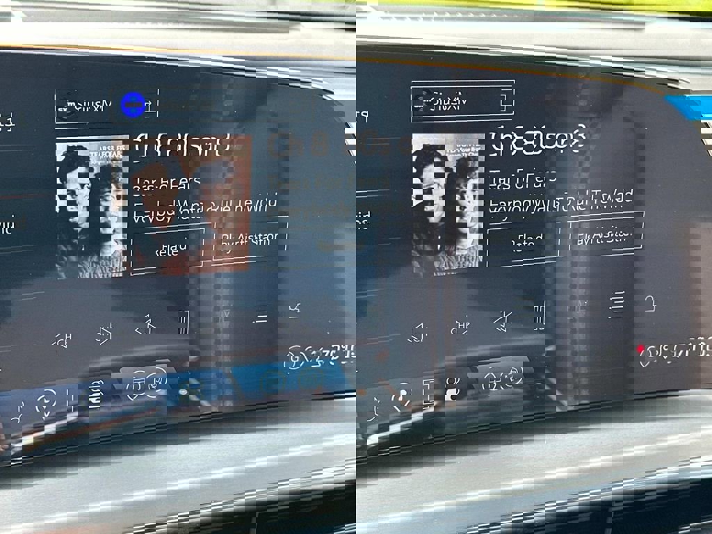 New 2025 Cadillac Lyriq Sport image 11