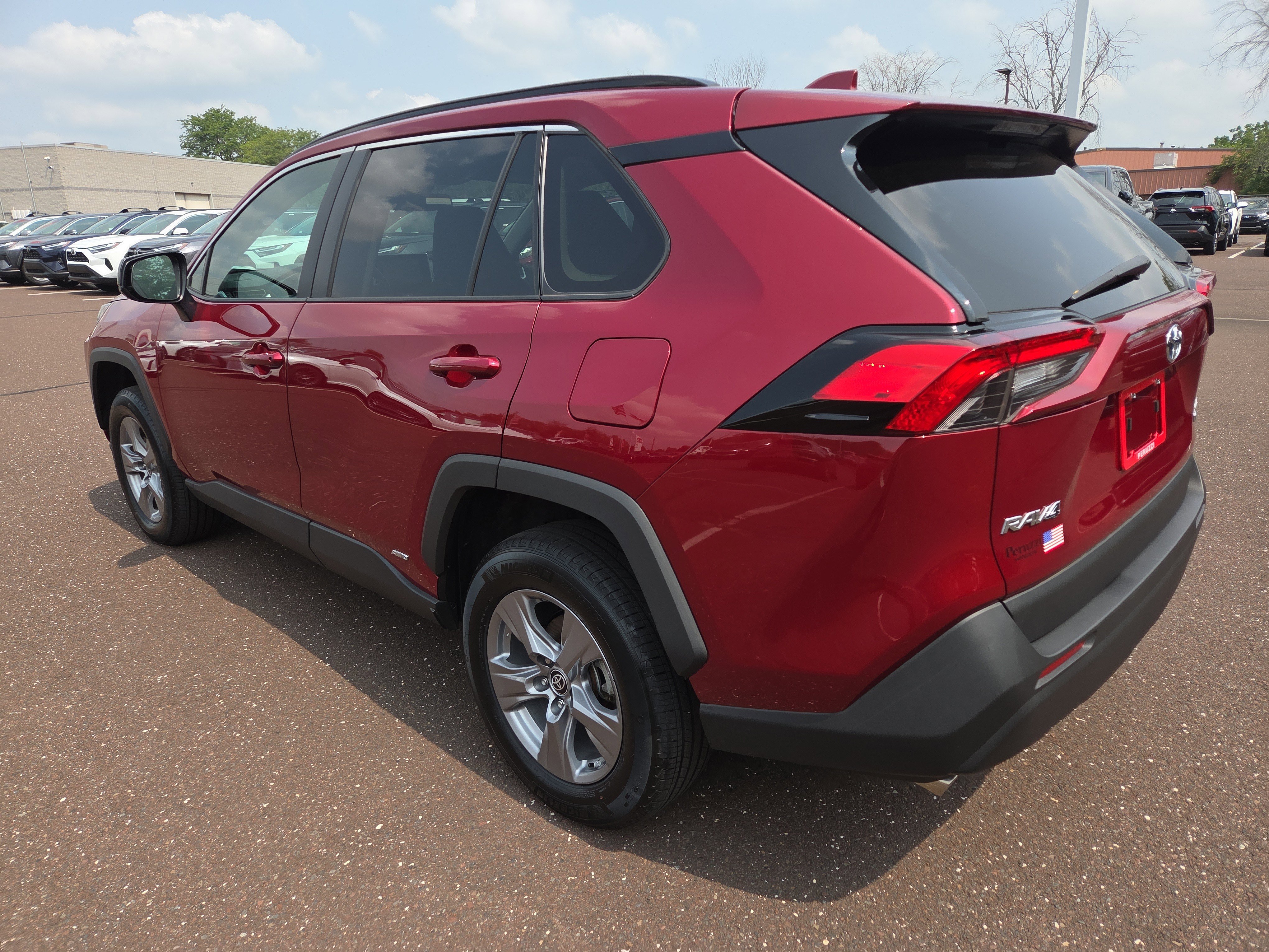 Certified 2023 Toyota RAV4 LE image 5