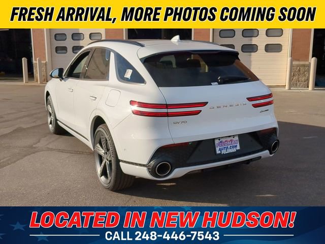 Used 2025 Genesis GV70 3.5T Sport w/ Sport Advanced Package AWD/4WD image 5