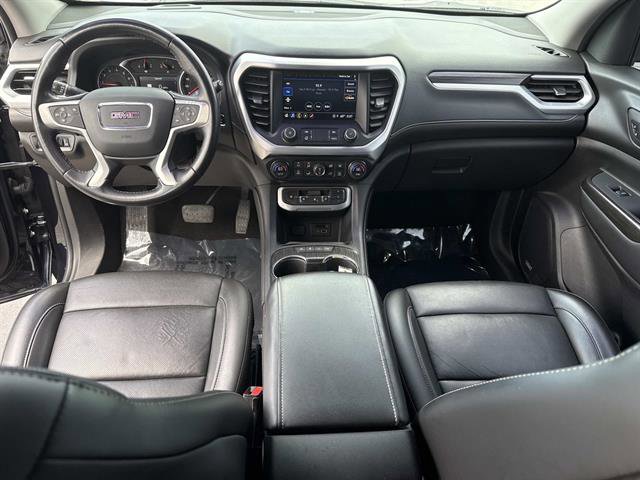 Used 2021 GMC Acadia SLT w/ Premium Package FWD image 17