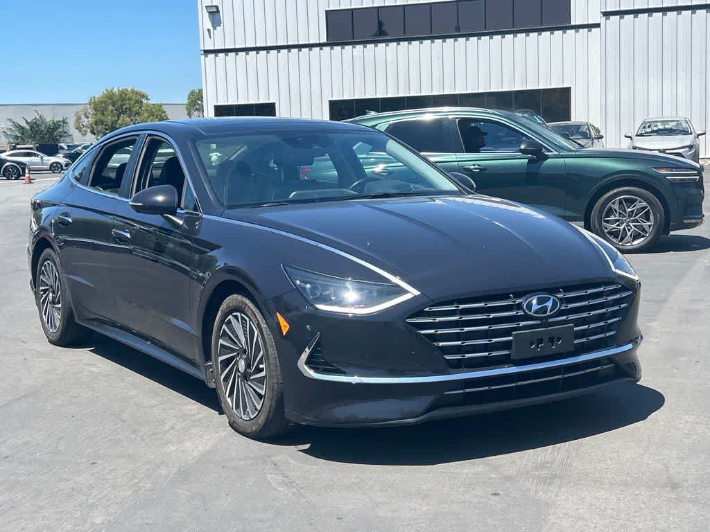 Certified 2023 Hyundai Sonata Limited FWD image 5