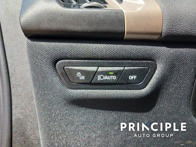 New 2023 BMW iX xDrive50 w/ Premium Package image 21