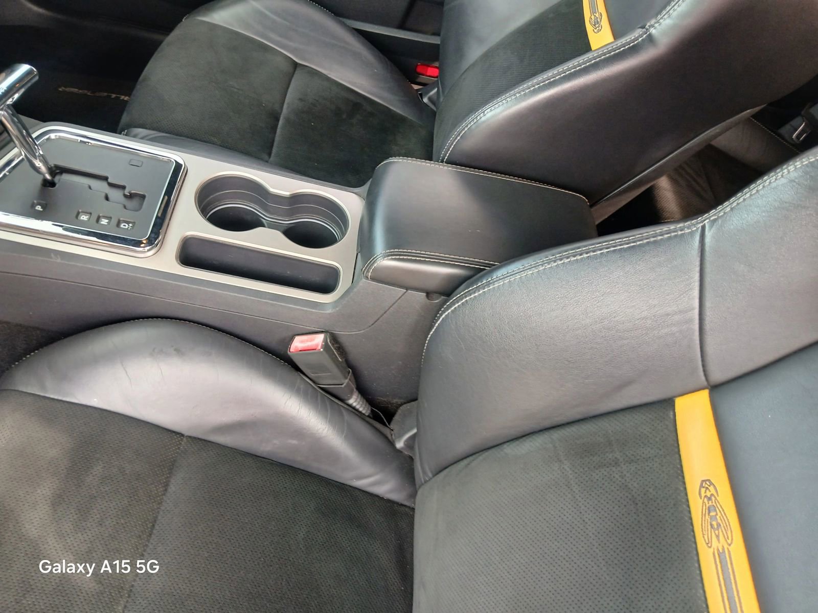 Used 2012 Dodge Challenger SRT8 Yellow Jacket w/ Premium Sound Group image 8