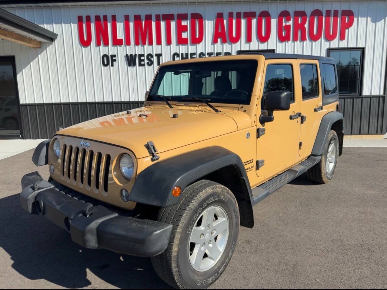 Used 2014 Jeep Wrangler Unlimited Sport w/ Power Convenience Group AWD/4WD image 1