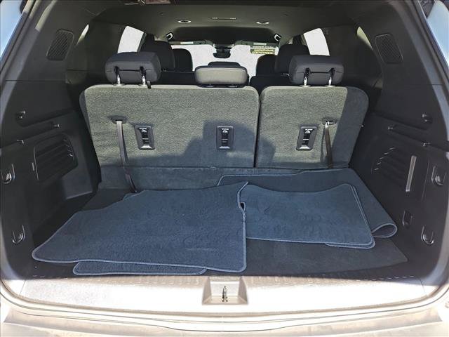 Used 2026 Chevrolet Traverse LT w/ Driver Confidence Package FWD image 6