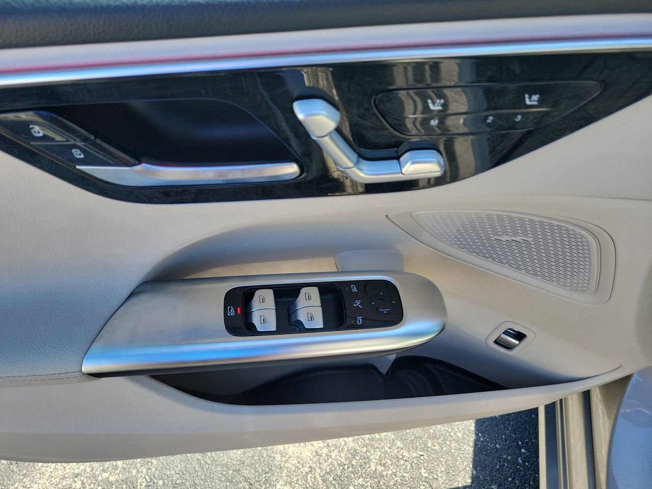 Used 2022 Mercedes-Benz C 300 Sedan image 19