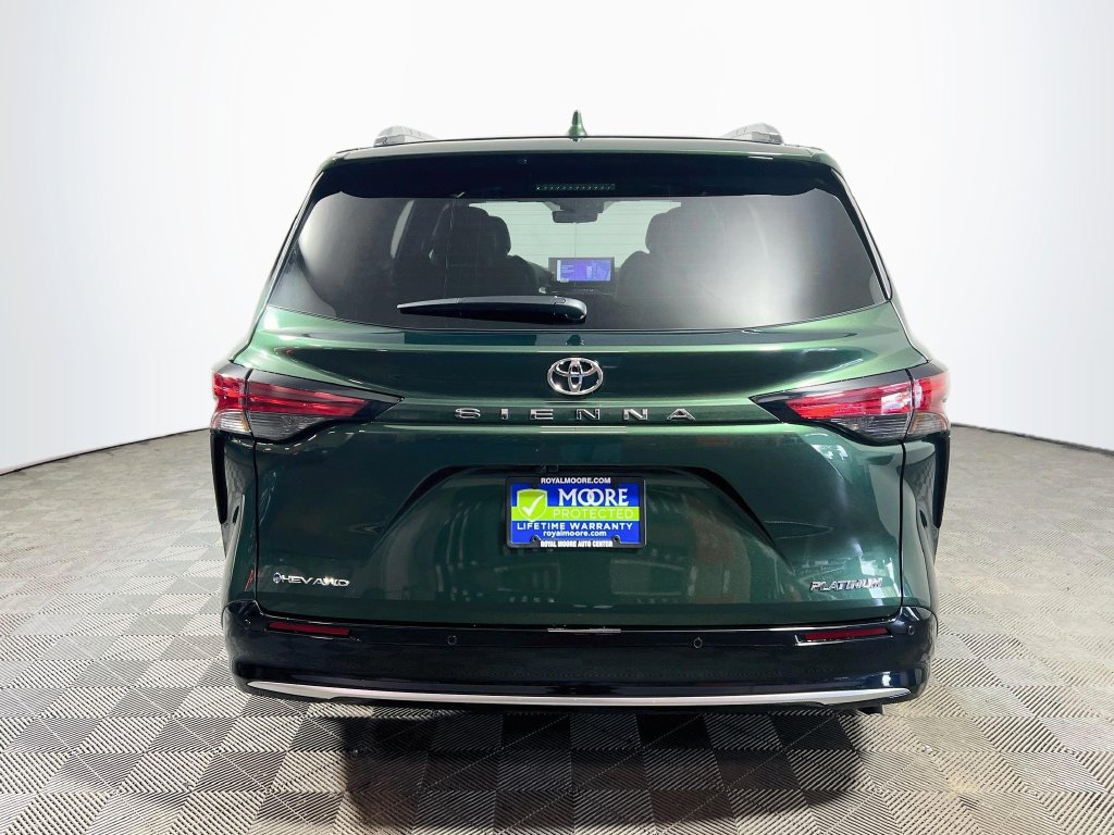 New 2026 Toyota Sienna Platinum AWD/4WD image 6