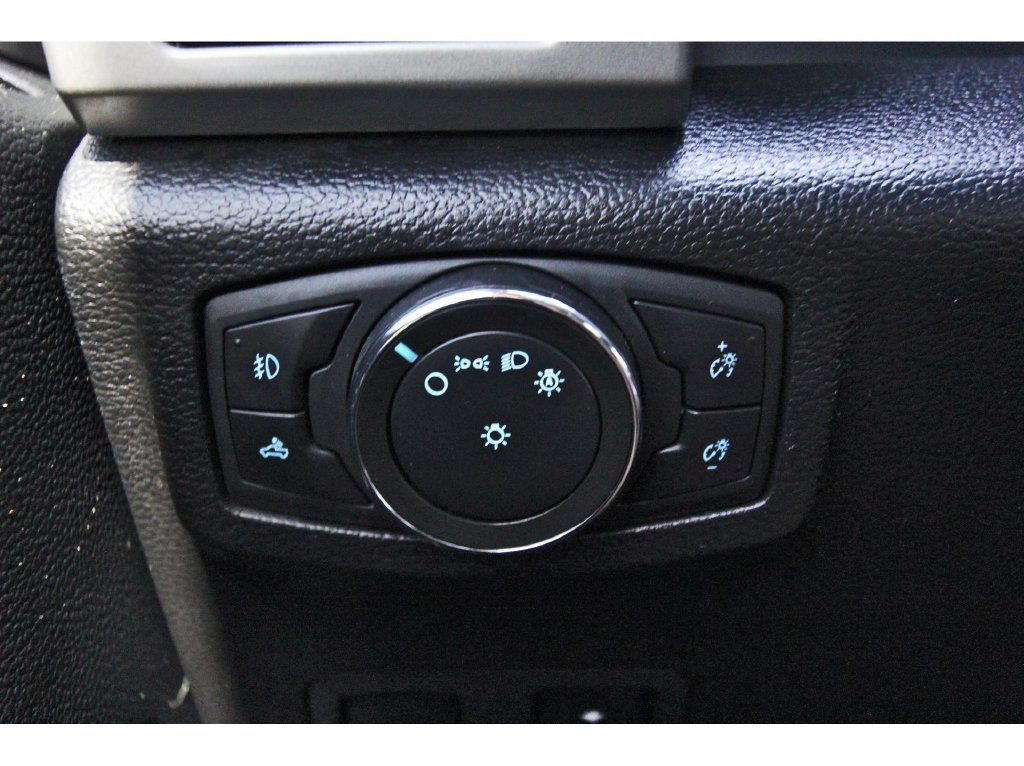 Used 2022 Ford F250 Lariat w/ Lariat Ultimate Package AWD/4WD image 19
