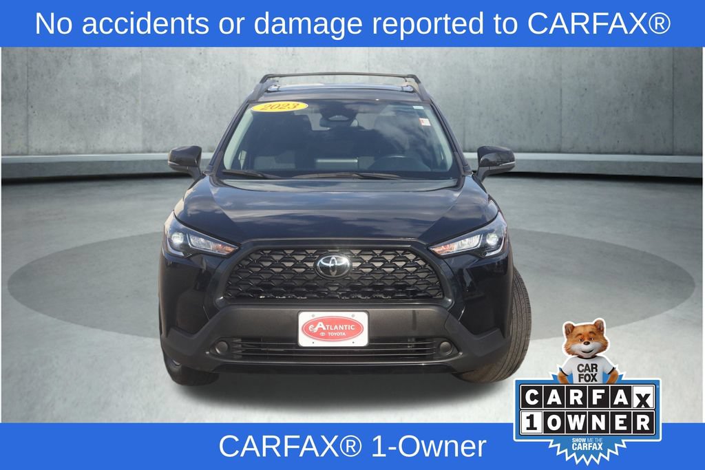 Used 2023 Toyota Corolla Cross LE w/ Moonroof Package AWD/4WD image 2
