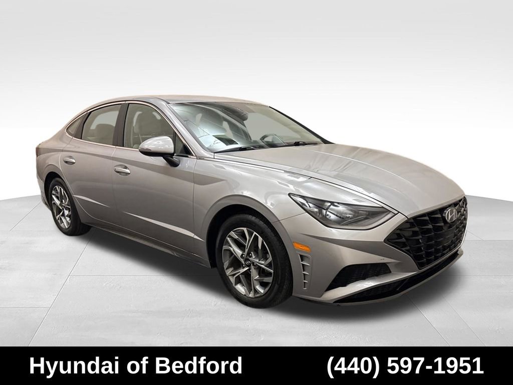Used 2023 Hyundai Sonata SEL FWD image 3