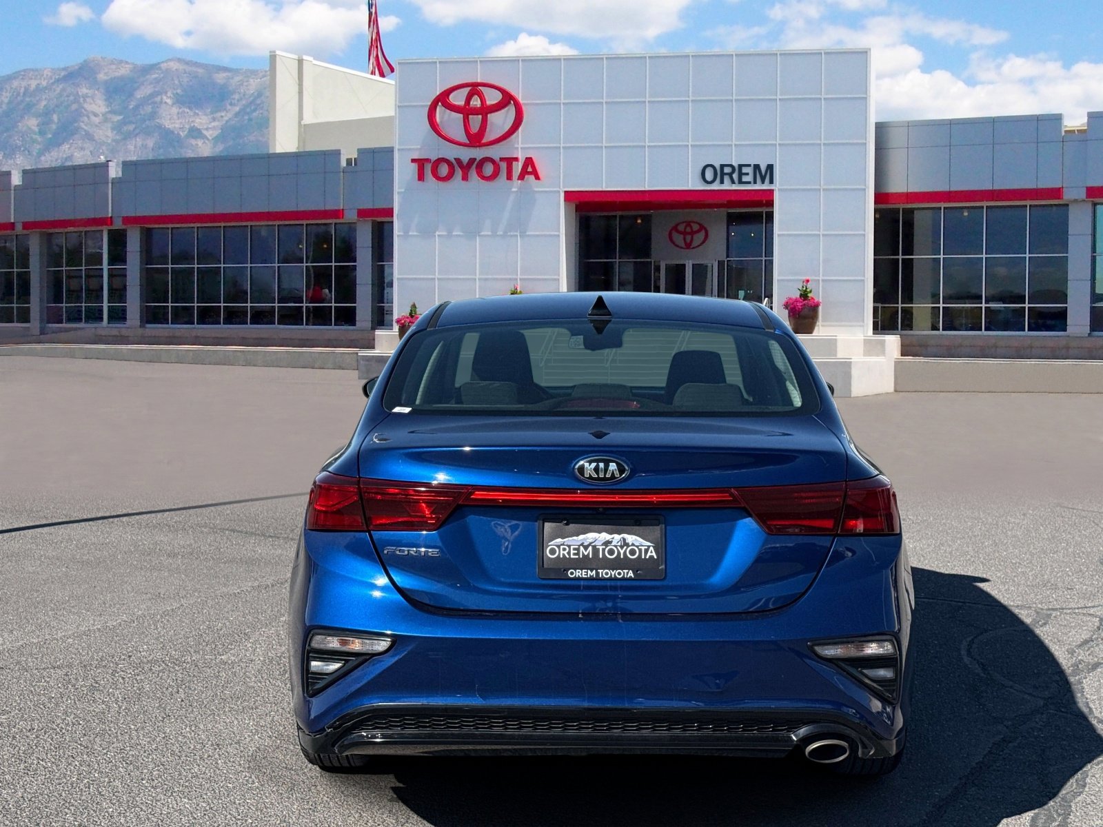 Used 2020 Kia Forte LXS FWD image 4
