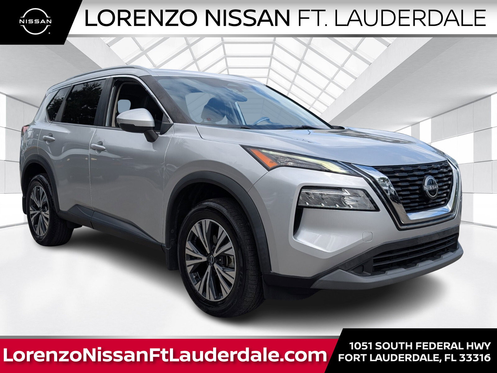 Used 2022 Nissan Rogue SV w/ SV Premium Package image 1