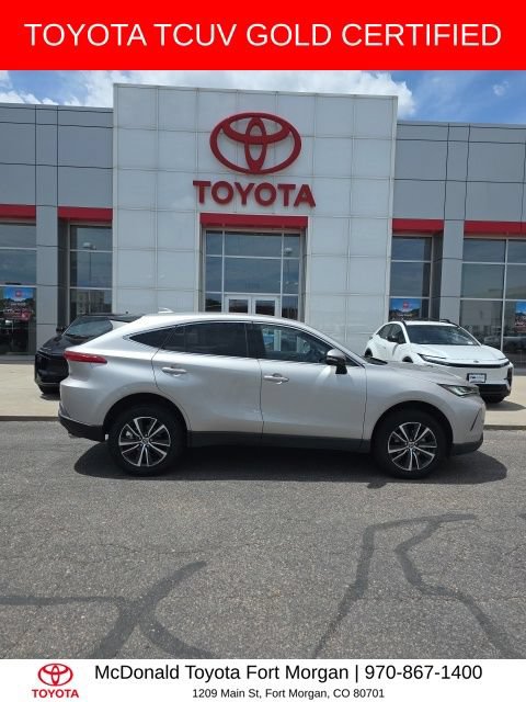 Used 2024 Toyota Venza LE AWD/4WD image 6