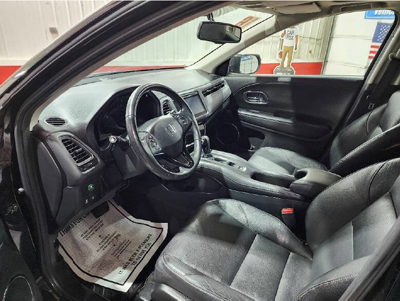 Used 2016 Honda HR-V EX-L image 9