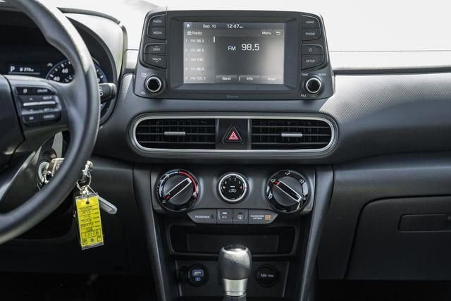 Used 2021 Hyundai Kona SE w/ Cargo Package image 19