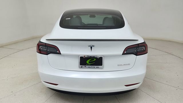 Used 2023 Tesla Model 3 Performance image 5