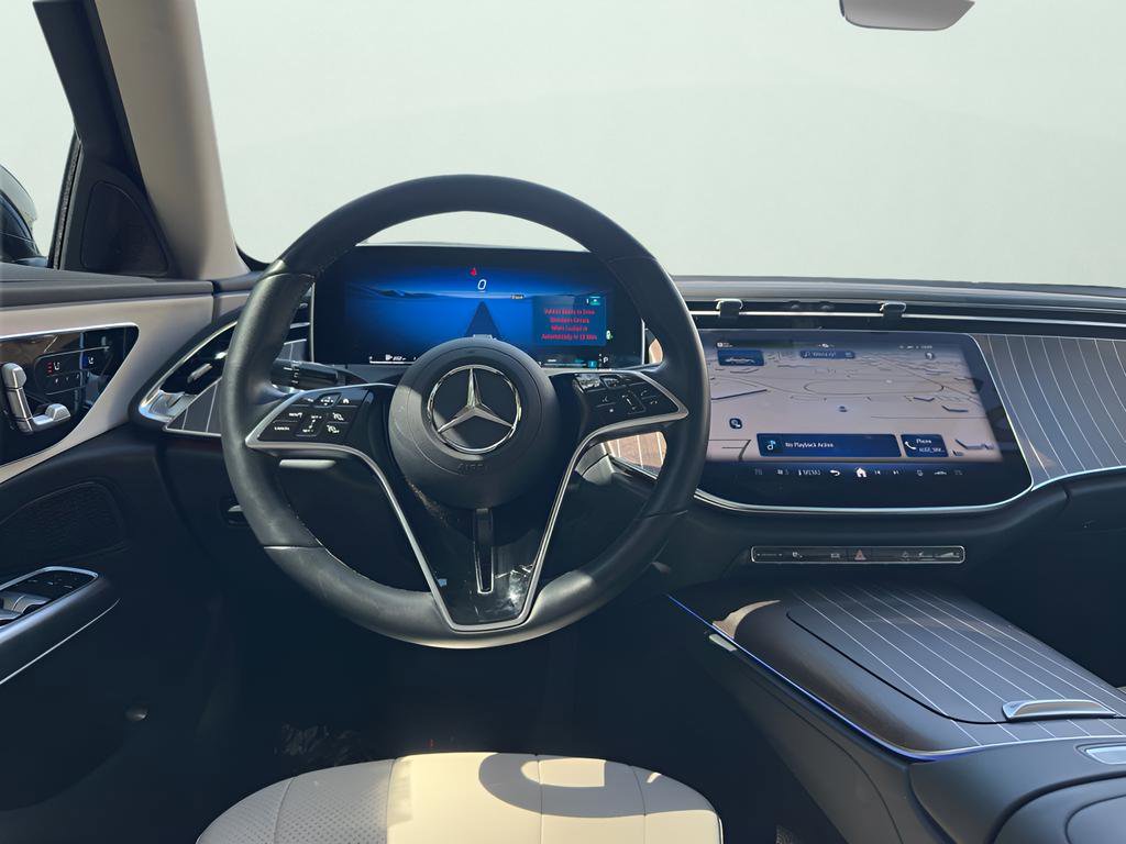 Used 2025 Mercedes-Benz E 350 4MATIC Sedan image 28