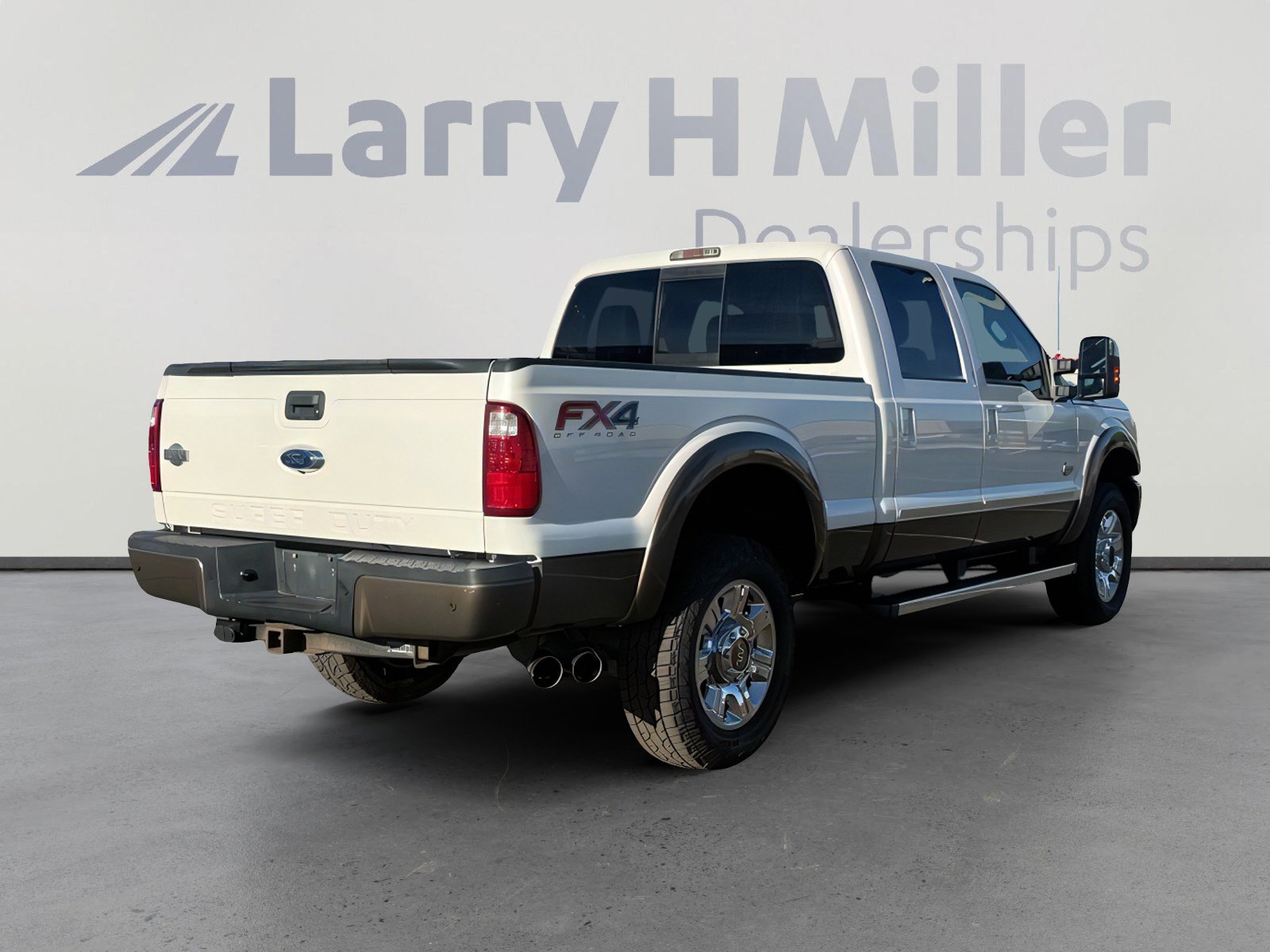 Used 2016 Ford F350 King Ranch w/ FX4 Off-Road Package AWD/4WD image 7