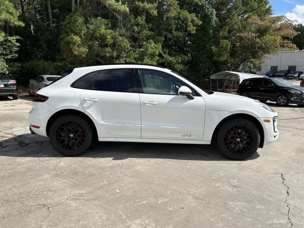 Used 2017 Porsche Macan GTS AWD/4WD image 2
