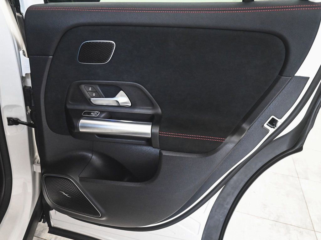 Used 2024 Mercedes-Benz GLA 35 AMG 4MATIC image 13