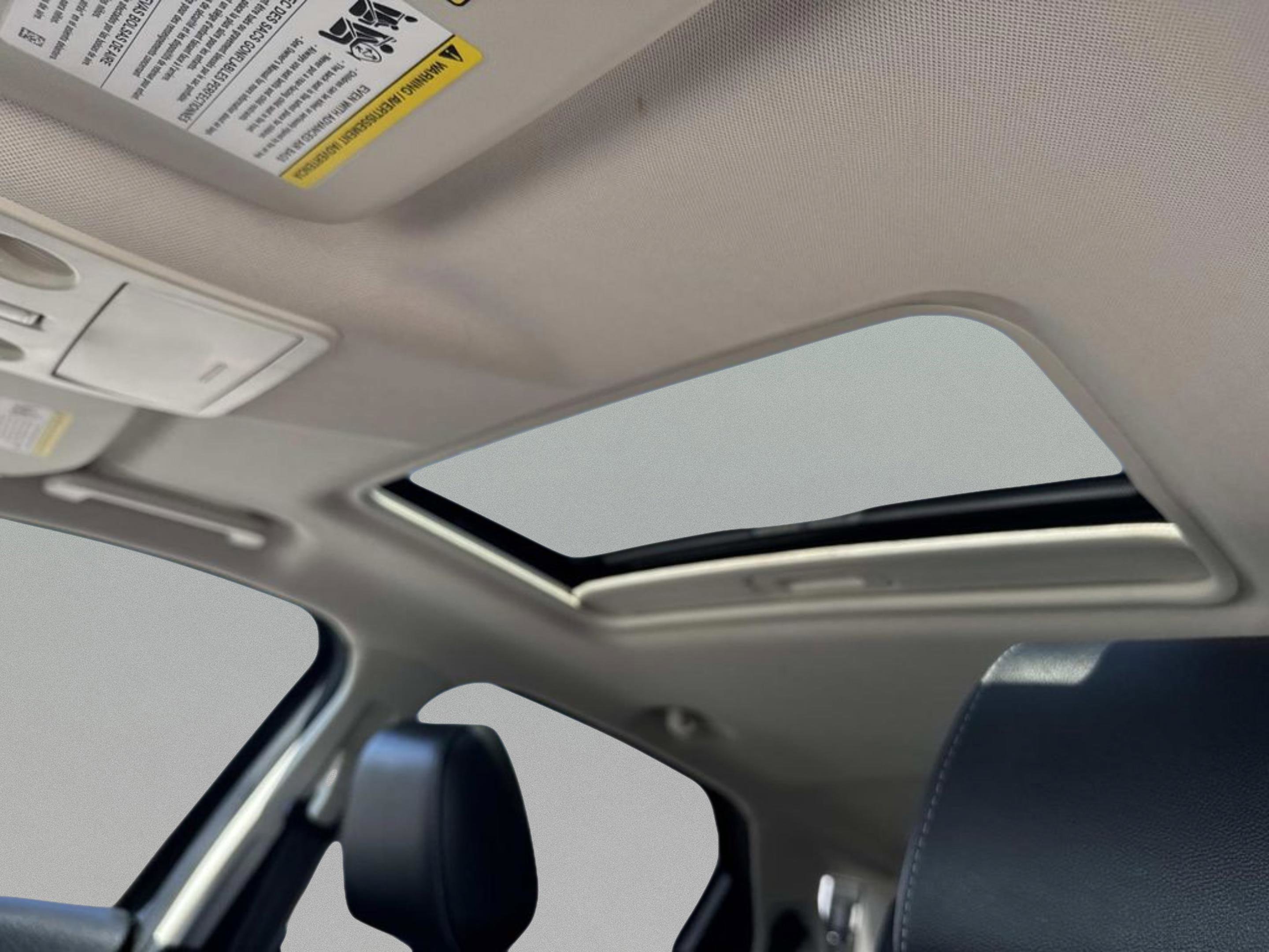 Used 2020 Ford EcoSport Titanium image 24