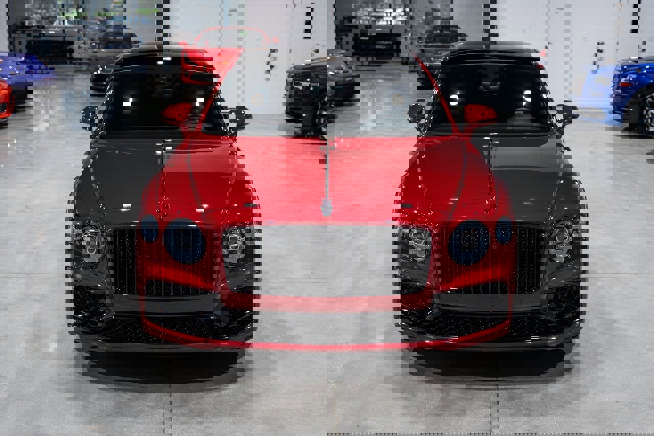 Used 2022 Bentley Flying Spur V8 image 9