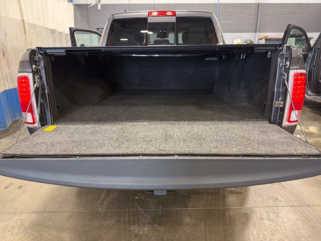 Used 2017 RAM 1500 Laramie w/ Convenience Group AWD/4WD image 19