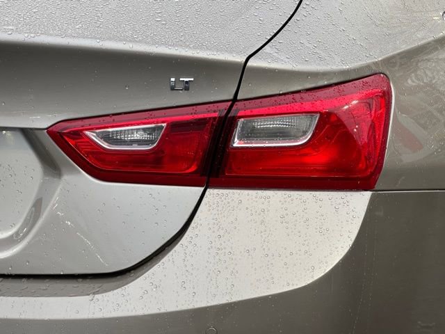 Used 2023 Chevrolet Malibu LT w/ Driver Confidence Package FWD image 16