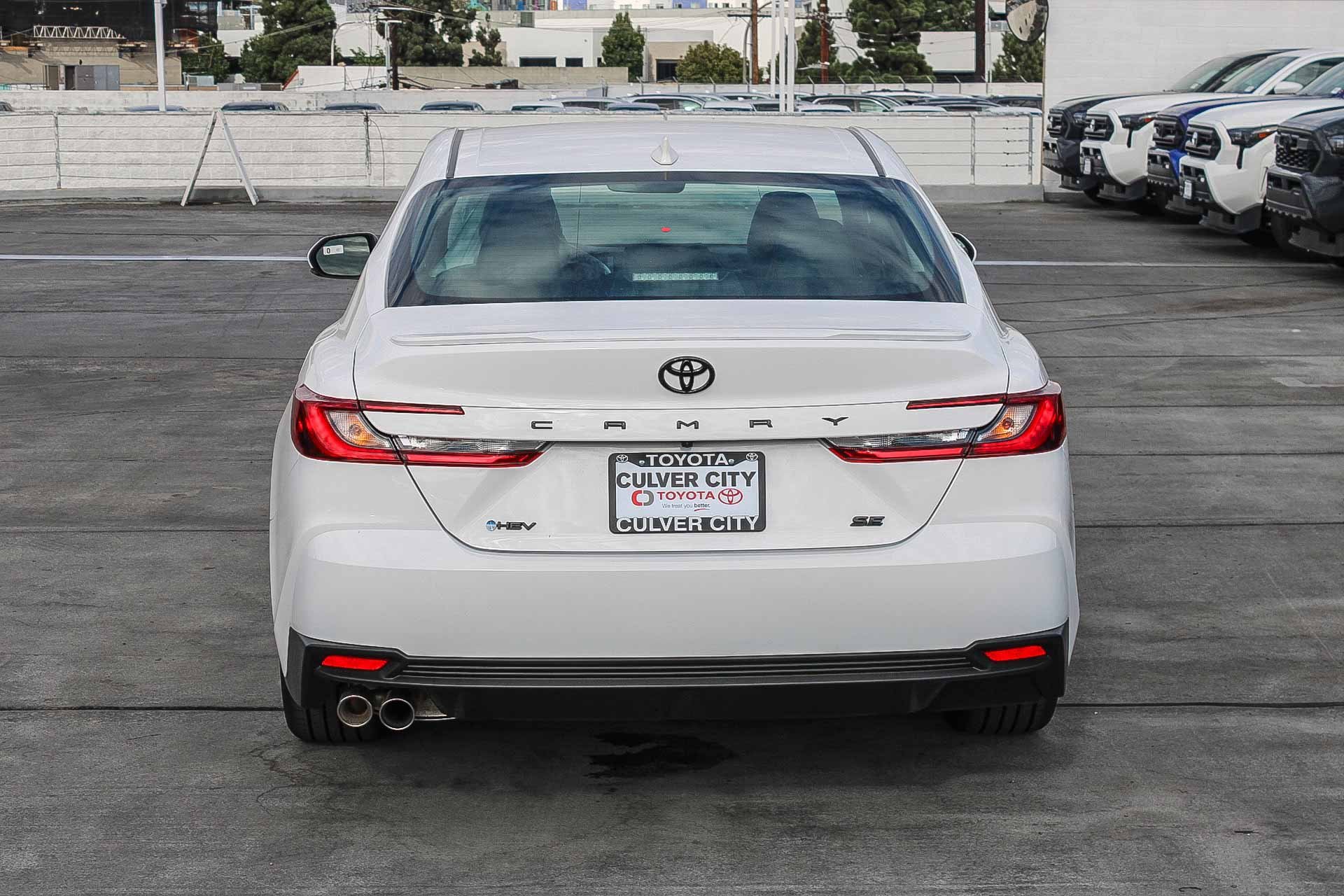 New 2026 Toyota Camry SE image 8