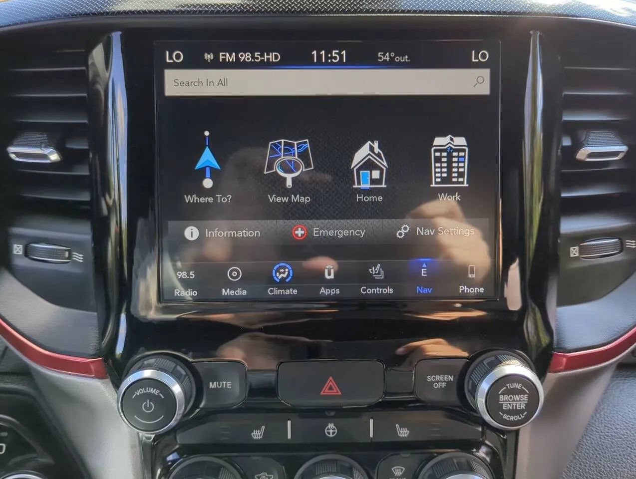 Used 2019 RAM 1500 Rebel w/ Rebel Level 2 Equipment Group AWD/4WD image 18