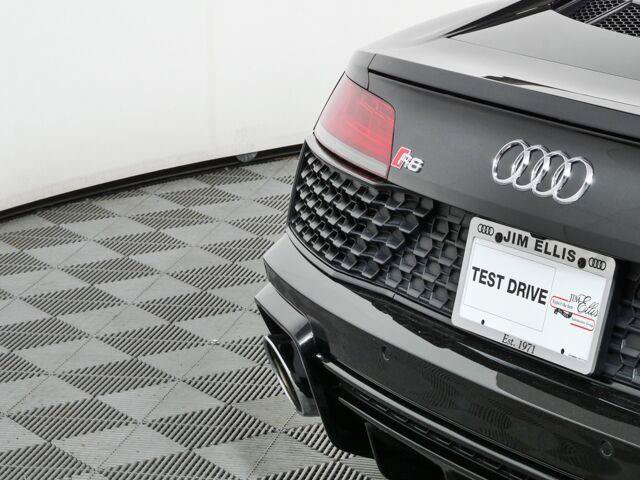 Used 2020 Audi R8 V10 AWD/4WD image 29