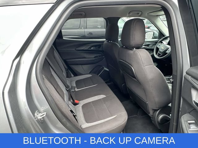 Used 2025 Chevrolet TrailBlazer LT AWD/4WD image 3