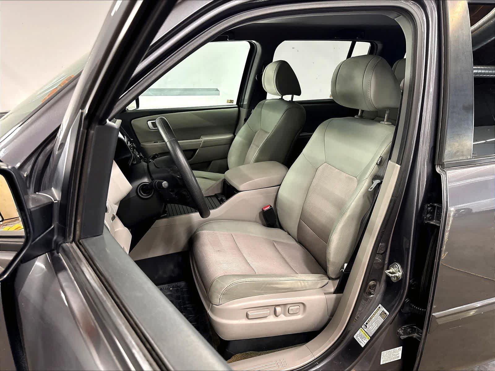 Used 2014 Honda Pilot EX image 26