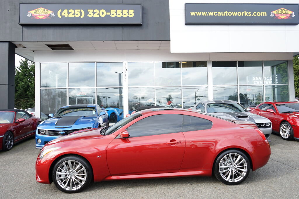 Used 2014 INFINITI Q60 Sport image 2