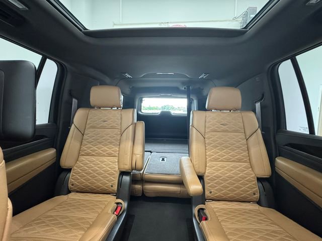 Used 2021 Cadillac Escalade ESV Sport w/ Driver Assist Tech Package RWD image 7