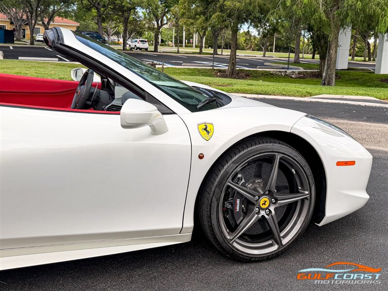 Used 2014 Ferrari 458 Spider RWD image 60