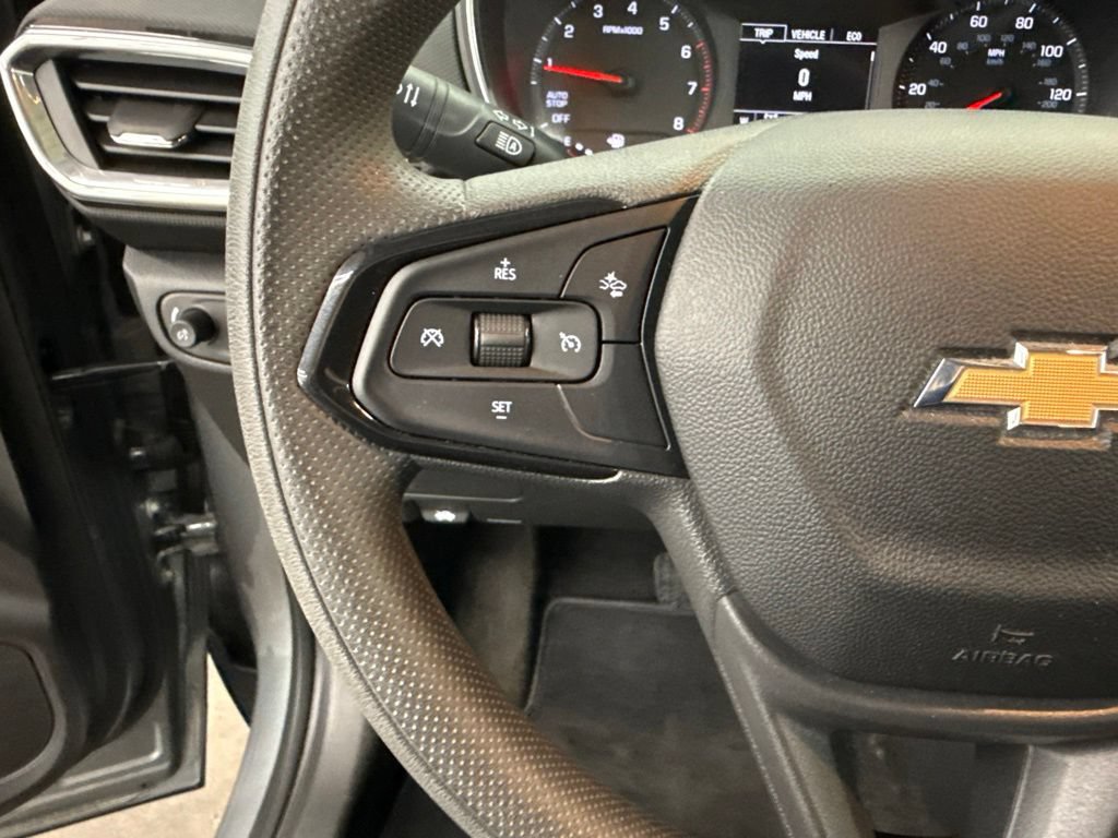 Used 2023 Chevrolet TrailBlazer LT w/ Convenience Package AWD/4WD image 25