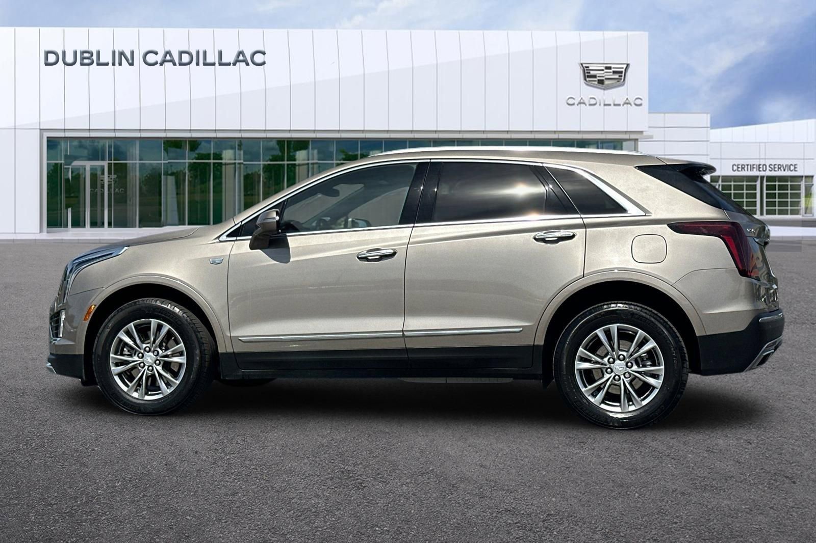 Certified 2023 Cadillac XT5 Premium Luxury image 7