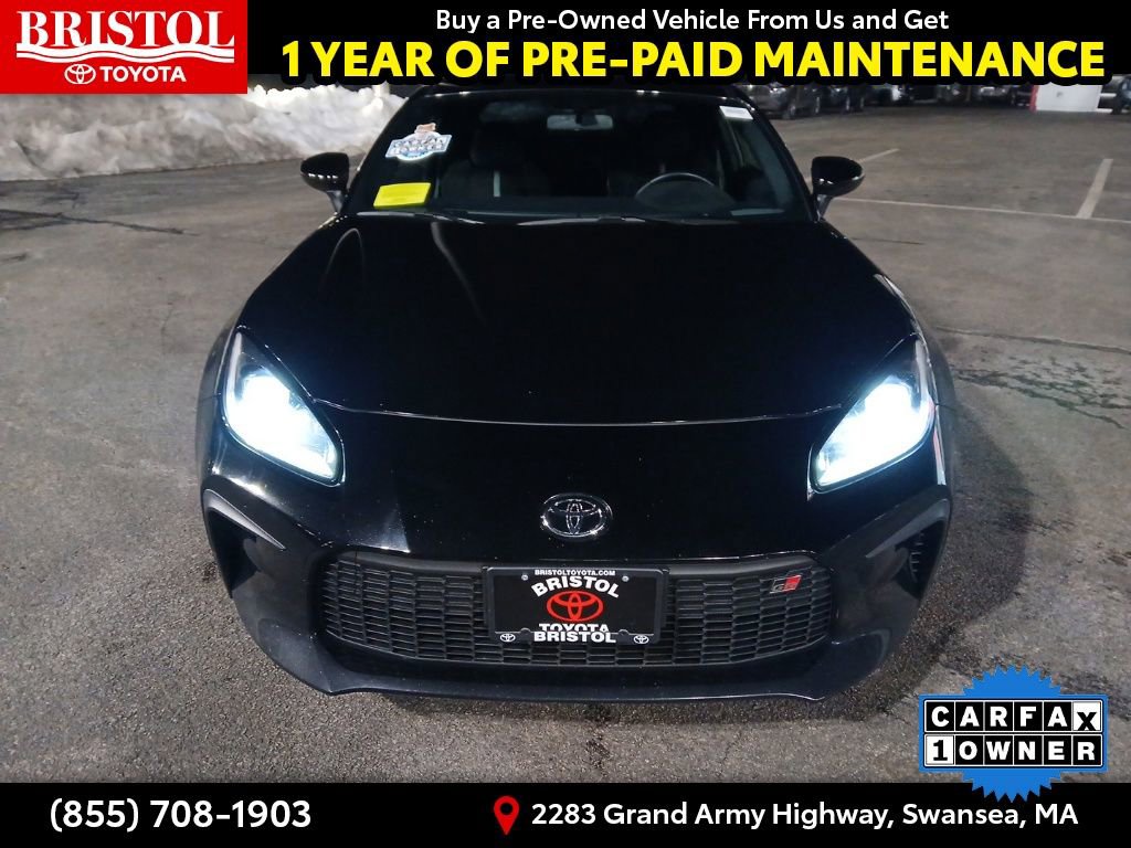Used 2023 Toyota GR86 Premium w/ ALL Weather Mat Package (TMS) image 2